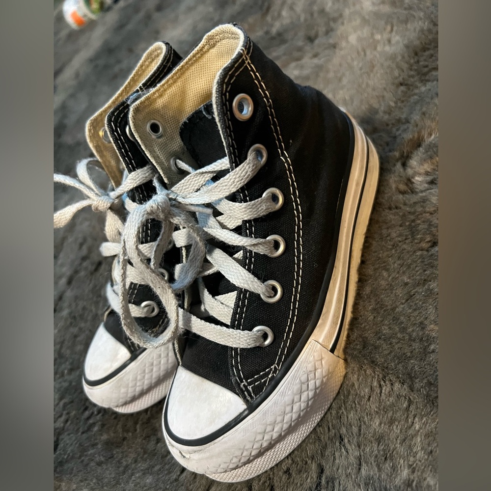 Converse Chuck Taylor All Star Platform Sneakers Size 11